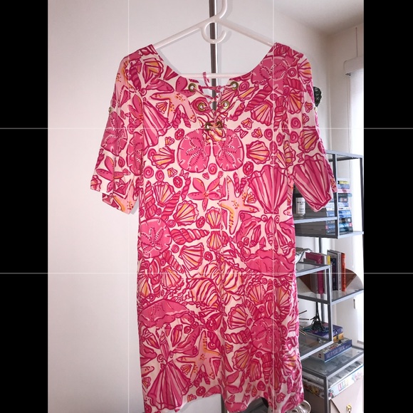 Lilly Pulitzer patterned 3/4 sleeve dress💕 - Picture 4 of 4